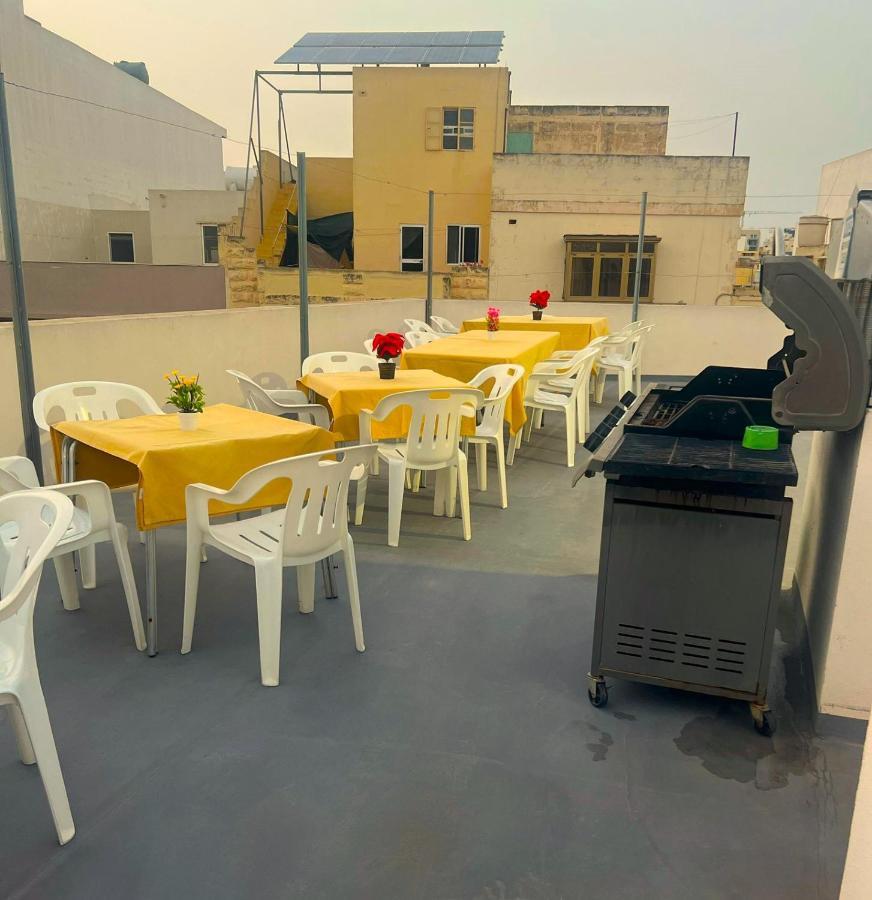 Smart Hostel Birkirkara Zewnętrze zdjęcie