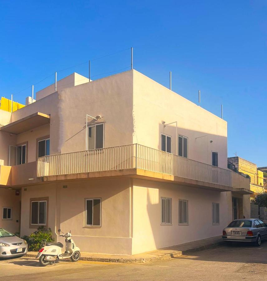 Smart Hostel Birkirkara Zewnętrze zdjęcie